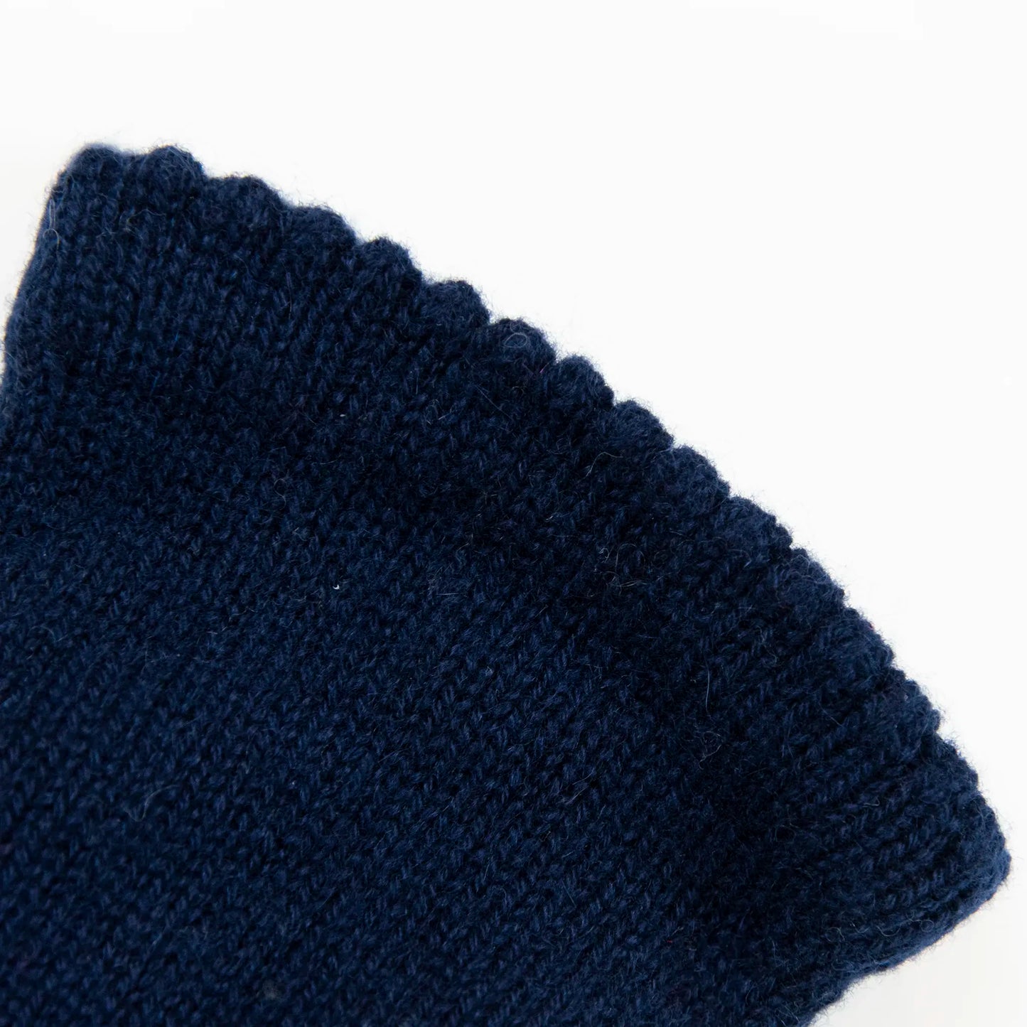 Guanto da donna blu in 100% Cashmere, morbido e confortevole, Made in Italy, con pregiata manifattura artigianale.