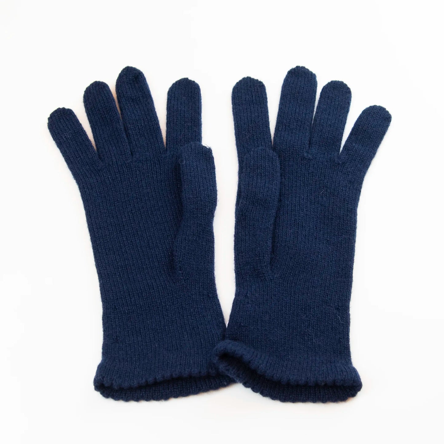 Guanto da donna blu in 100% Cashmere, morbido e confortevole, Made in Italy di pregiata manifattura artigianale.