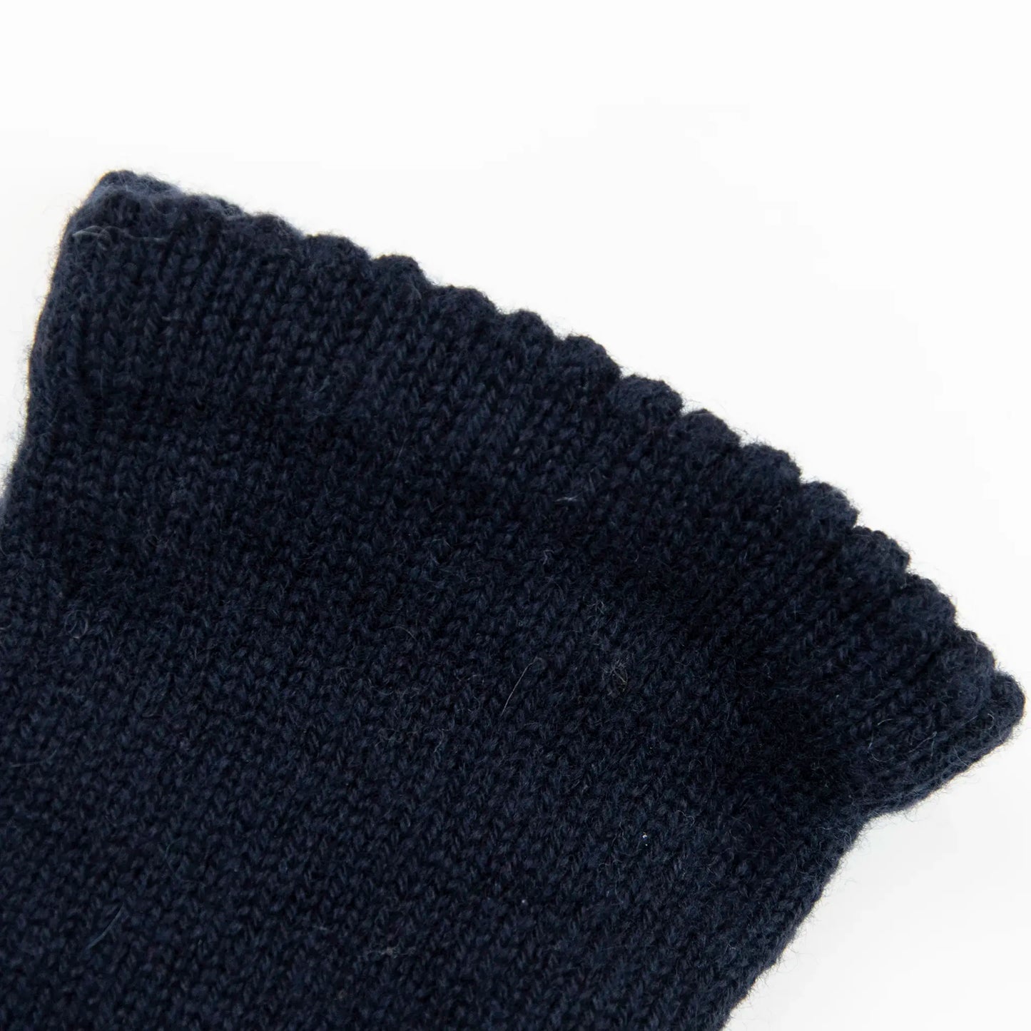 Guanto da donna blu in 100% Cashmere, morbido e confortevole, Made in Italy di pregiata manifattura artigianale.