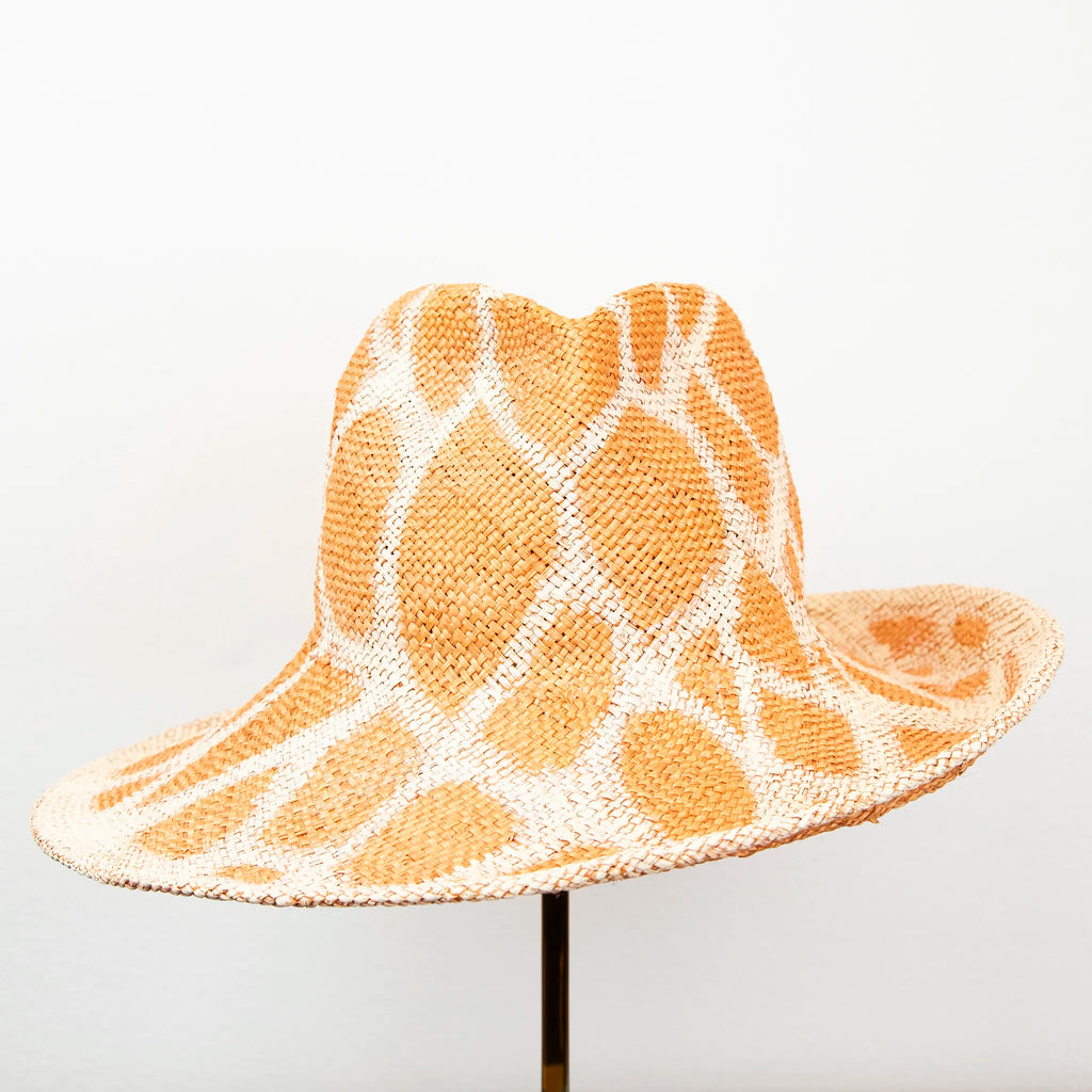 Tralux giraffa