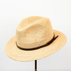 Fedora en raphia