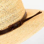 Fedora en raphia