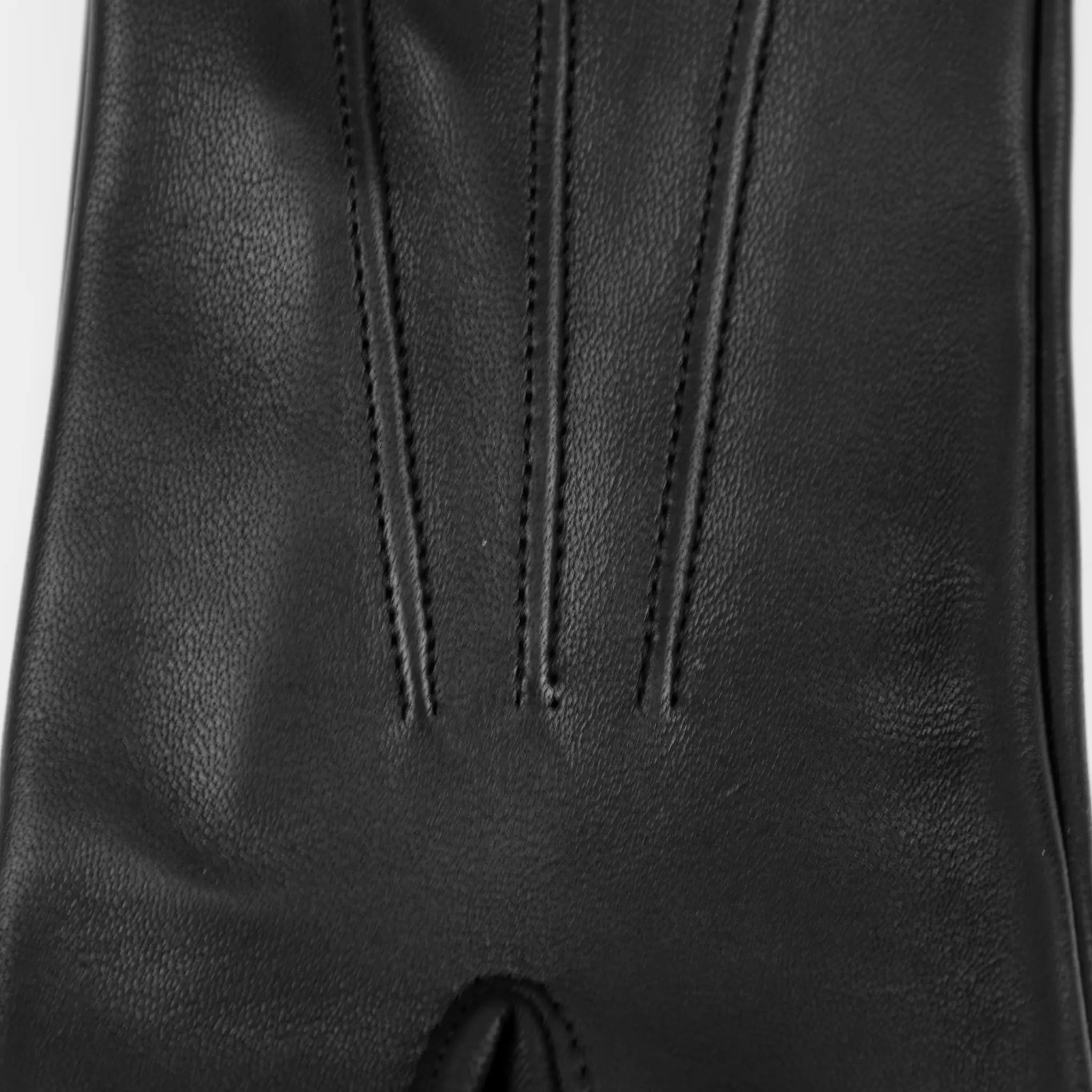 Guanto da donna nero in 100% Nappa sfoderato, senza imbottitura, particolarmente confortevole e con perfetta calzata, Made in Italy.