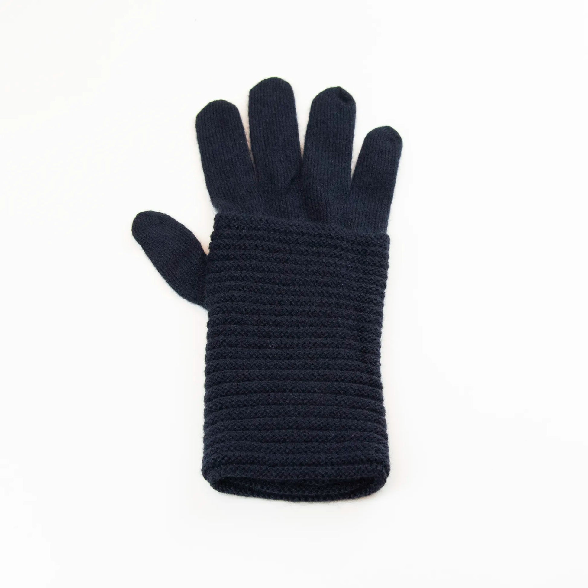 Guanto blu in 100% cashmere a coste inglesi, indossabile lungo o corto, pregiata manifattura Made in Italy.
