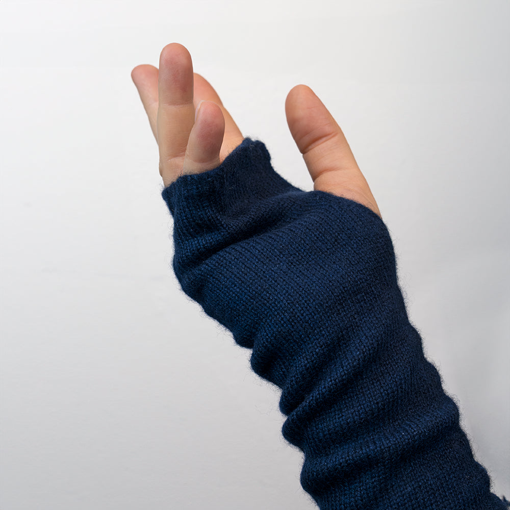 Manicotto lungo rasato in 100% cashmere