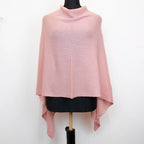 Mantellina in 100% cashmere rosa, Made in Italy, praticità e comfort con tre diverse vestibilità per ogni esigenza.