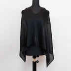 Mantellina Lamè nera, Made in Italy, praticità e comfort con tre diverse vestibilità per ogni esigenza.