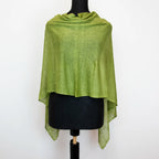 Mantellina in 100% Lino verde, Made in Italy, praticità e comfort con tre diverse vestibilità per ogni esigenza.