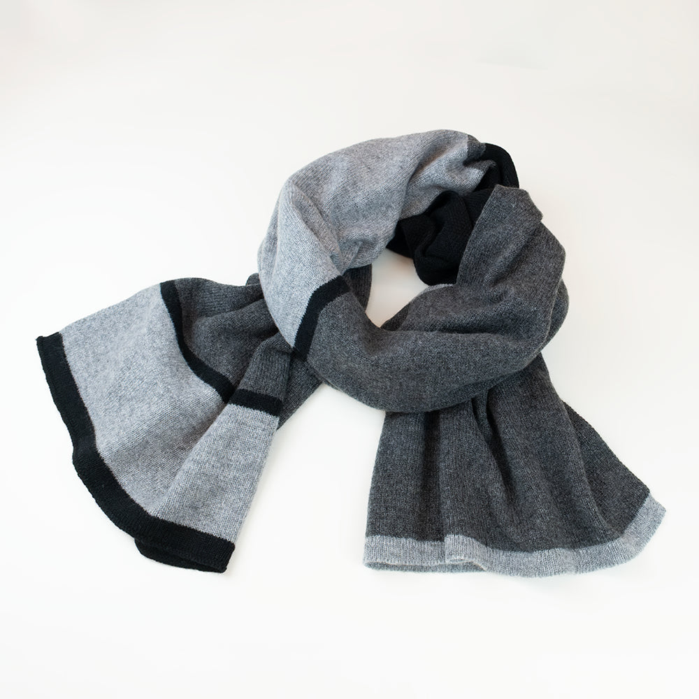 Sciarpa righine in 100% cashmere