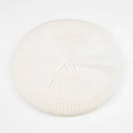 Basco pesante in 100% Cashmere panna, Made in Italy, versatile con tre vestibilità: basco francese, cuffia e berretto. Manifattura pregiata a trama grossa, che offre elasticità e morbidezza.